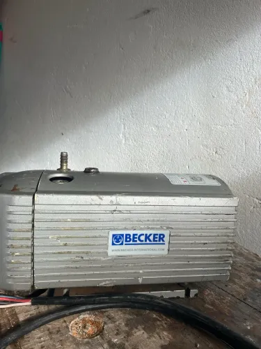 Bomba de vácuo Becker
