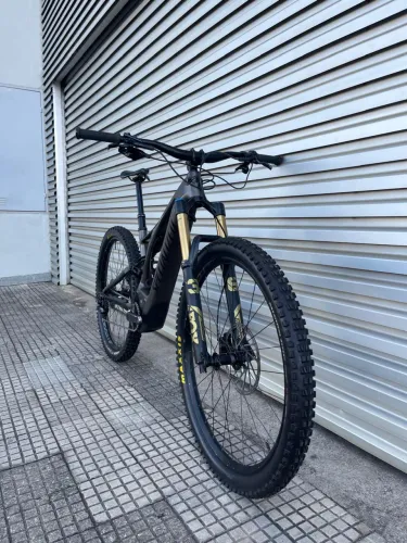 Specialized Levo G2 Carbon