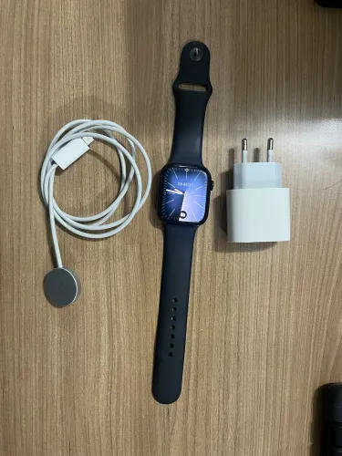 Apple Watch Series 8 GPS 45mm Original - Bateria 94%