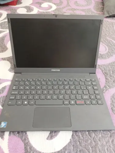 Vendo notebook positivo