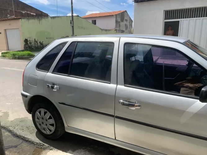 Volkswagen Gol Geração III Power 1.0 MI 16V Gasolina Mec. 4P 2002