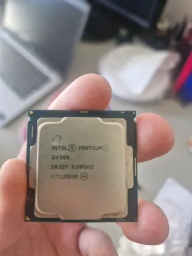 Pentium G4560, ótimo para processador de teste e tarefas básicas no PC