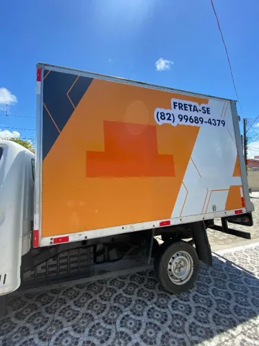 Fazemos fretes e pequenas mudanças 