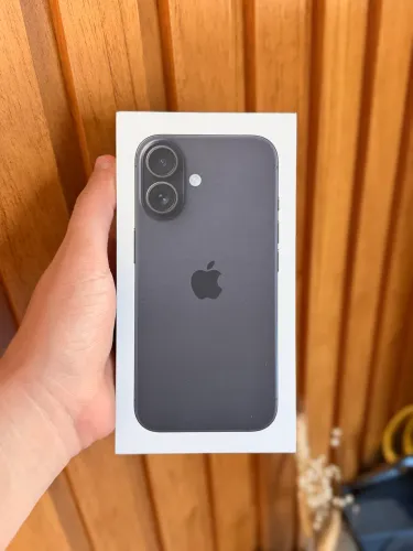 iPhone 16 128GB preto