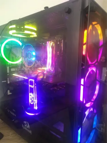 PC GAMER 