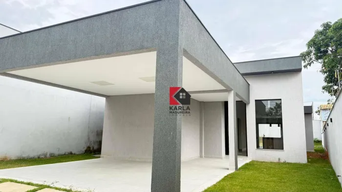 SHALIMAR - CASA 03 QUARTOS, COM PISCINA E LOTE DE 500 M²!