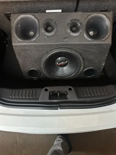 Caixa de som Automotivo 