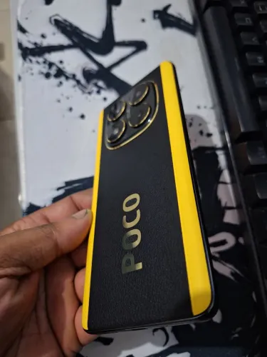 Troco por celular equivalente!