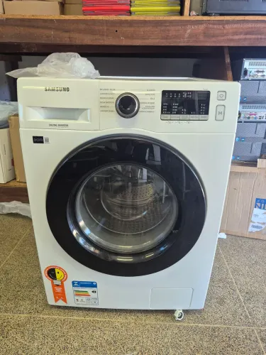 Lava e Seca Samsung WD11M (11kg) (defeito na placa)