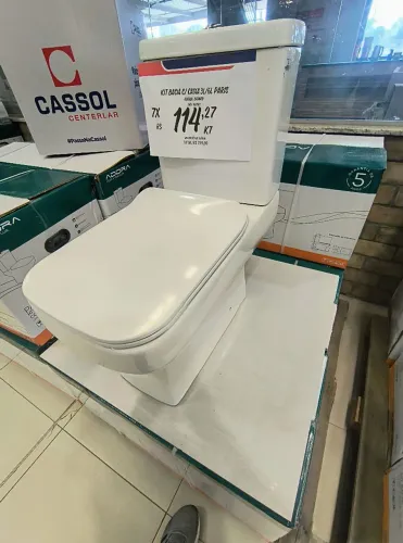 Vaso com caixa acoplada