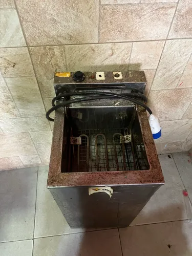 FRITADEIRA ELETRICA 220V INDUSTRIAL