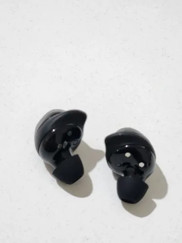 Fones Samsung galaxy buds core - Só os fones, sem caixinha.