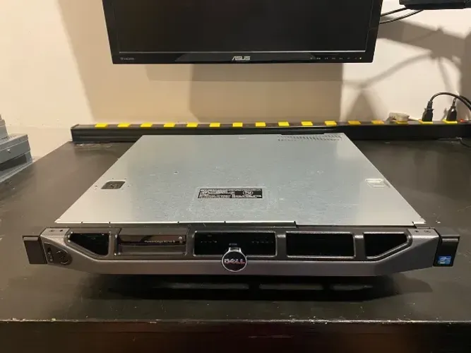 Servidor Dell R210 v1 Xeon x3430