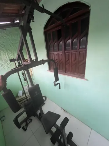 Vendo aparelho de musculação completo 