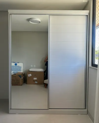 Guarda Roupa Tokstok com Espelho