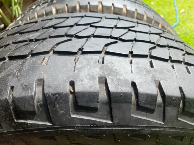 Pneu MICHELIN 285/60/18