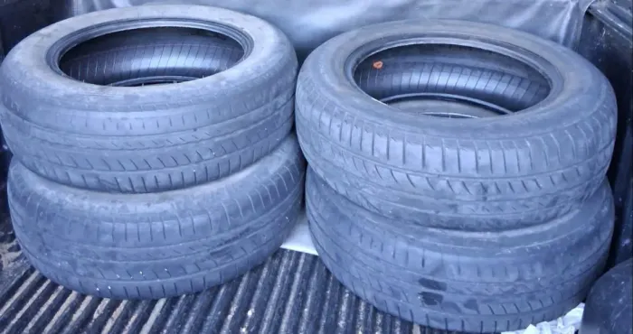 Pneus 185/65/15 usados 