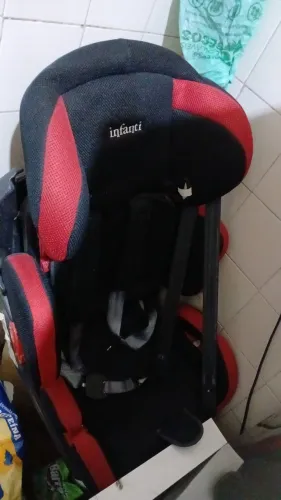 Cadeirinha infantil