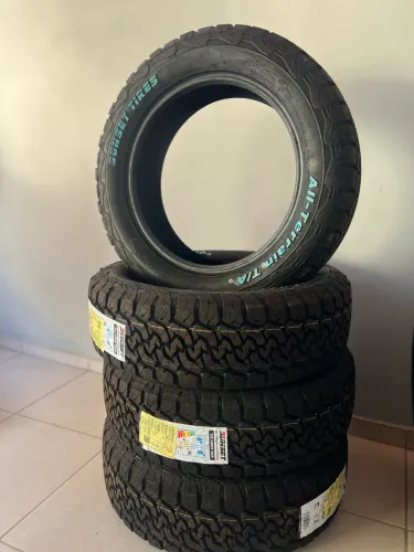 Kit 4 Pneus 225/60R18 110T All Terrain TA Sunset 