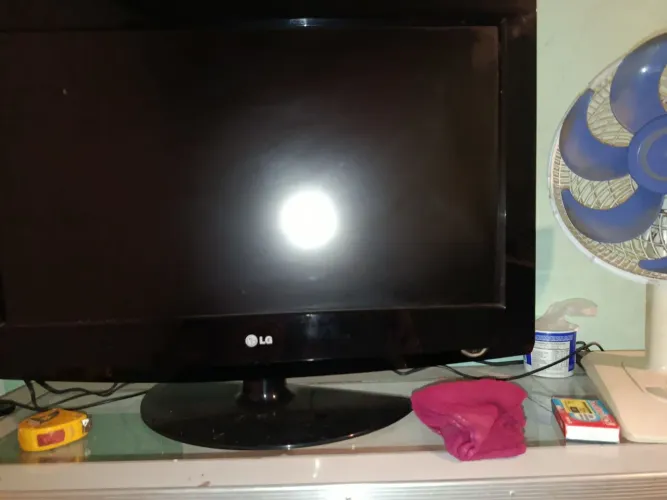 Vende-se Televisão