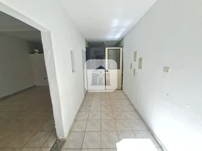 Comodo comercial para locação no bairro Saraiva