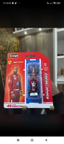 F1 Ferrari Burago Lewis Hamilton