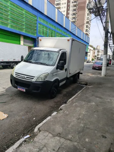 Iveco Daily 35s14 3.0 16V Turbo Diesel Mec. 2012