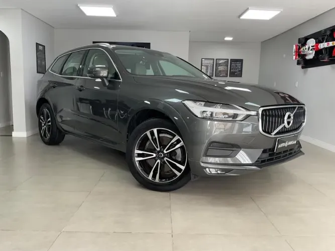 Volvo XC-60 XC 60 D-5 Momentum 2.0 AWD Diesel 5P 2020