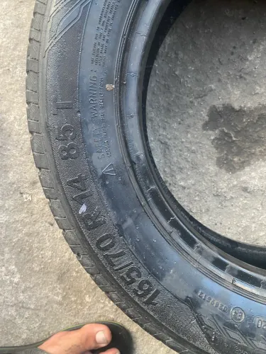 Pneu aro 14