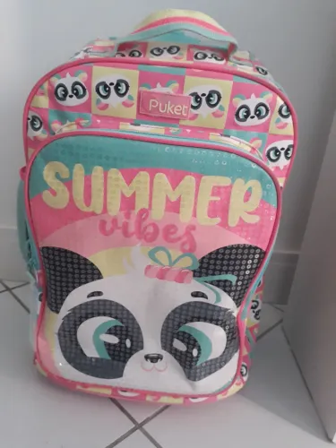 Mochila e lancheira escolar