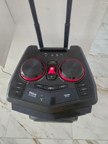 Vende-se som philco extreme pcx7100