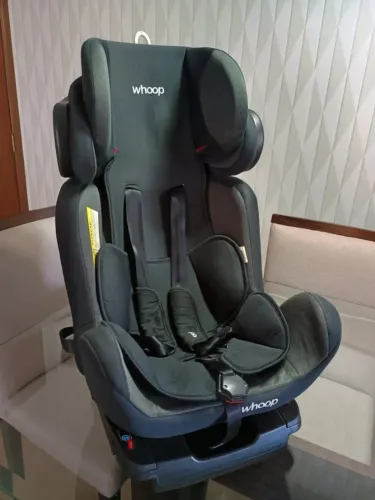Cadeirinha Para Auto Apollo/Whoop com Isofix