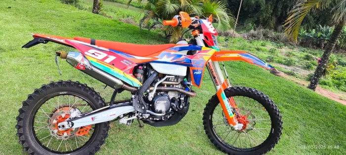 Mxf 300 rxs vendo ou troco por crf 230