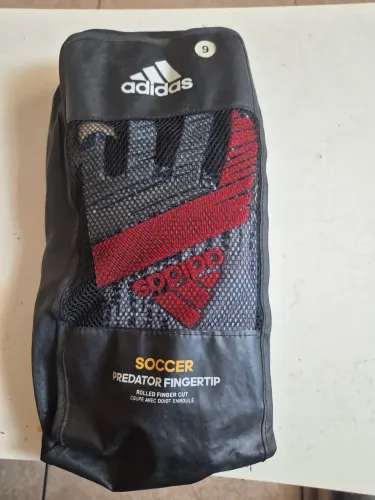 LUVA ADIDAS PREDATOR PROMO GOLEIRO