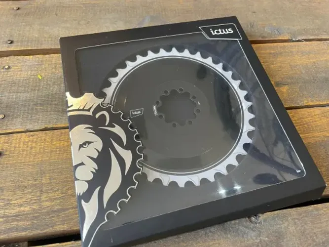 Coroa ICTUS Aero 8-Bolt Offset 3mm