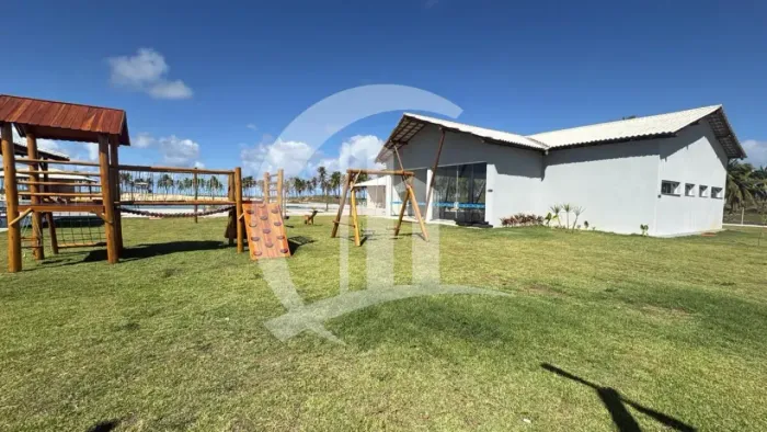 Lote de 230 m² à venda no Condomínio Malibu Beach Residence