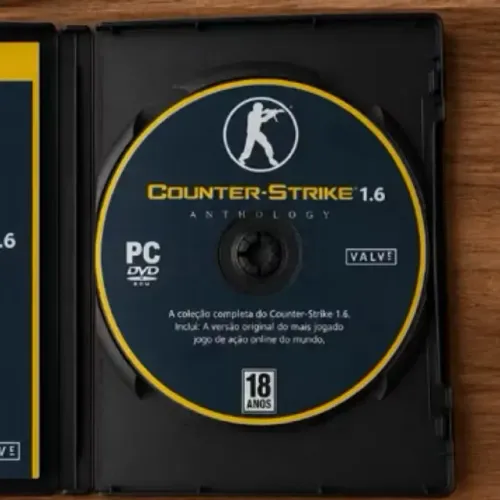 Counter-Strike 1.6 + Multiplayer Online + Bots