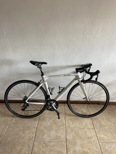 BICICLETA SPEED DE CARBONO CEEPO MAMBA