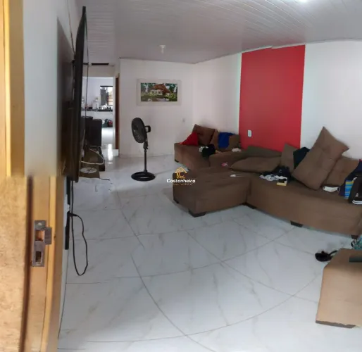 Casa - 02 Quartos - Plano Diretor Sul