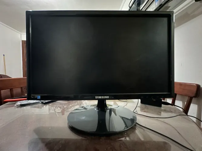 Monitor Samsung 22 polegadas LED Usado