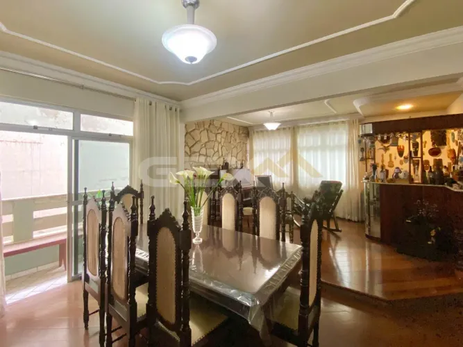 Apartamento à Venda com 03 Quartos no Bairro Sidil em Divinópolis MG.