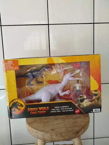 Jurassic world mattel baryonix set