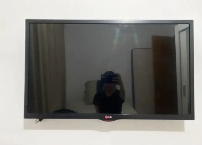 TV LG 32. Com Defeito (NÃO LIGA)
