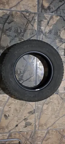 Pneus aro 15 Kia Bongo