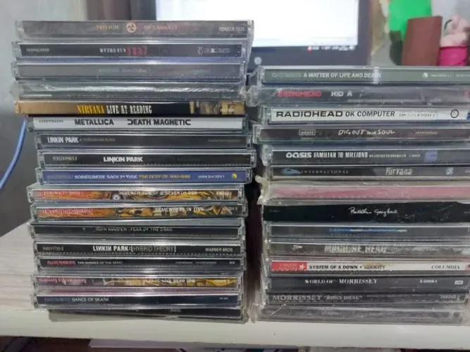CDs diversos (Rock e metal)