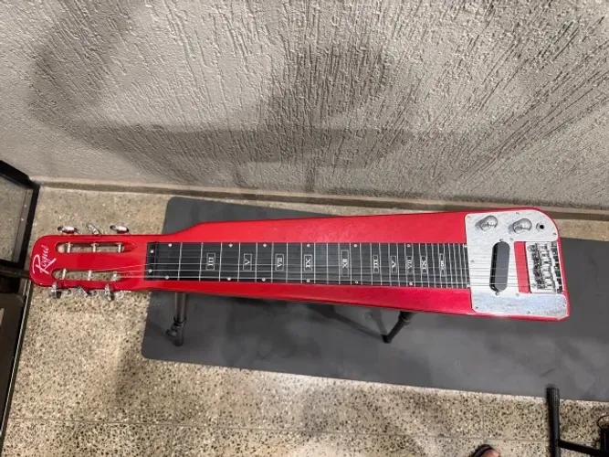 GUITARRA ROGUE RLS-1 LAP STEEL | VERMELHO METÁLICO
