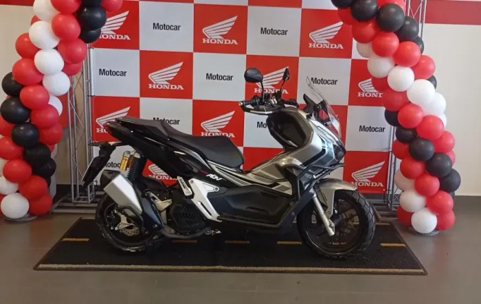 ADV 150 Gasolina Automático 2023/23