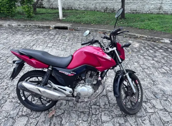 Vendo CG fan 150 2014