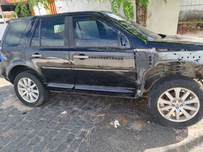 Freelander 2 (carcaça) ACEITO OFERTAS