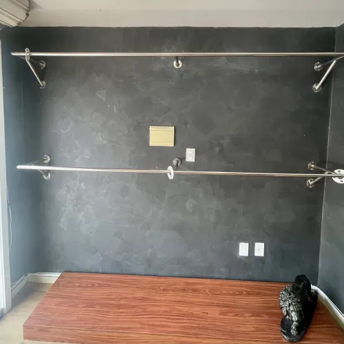 02 Araras de Inox 2,50m - Resistentes e Ideais para Loja